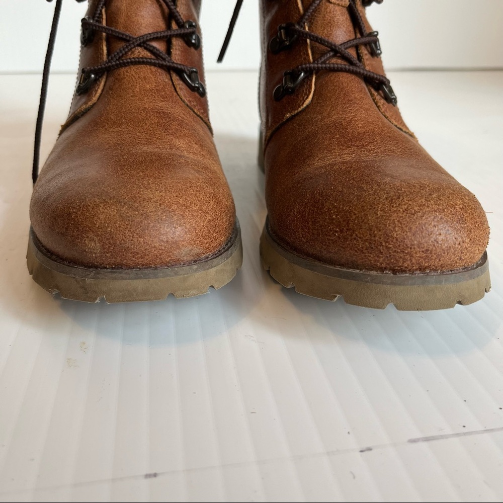 The North Face Women’s 9 Ballard Lace II Lug Boots Combat Hike Waterproof EUC - Picture 5 of 9